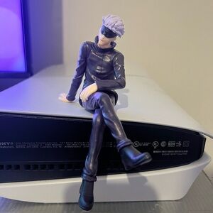 Gojo Figure